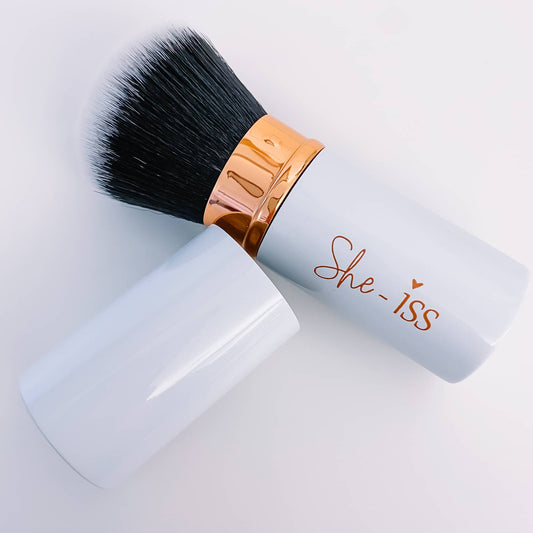 SHE-ISS retractable Kabuki Brush