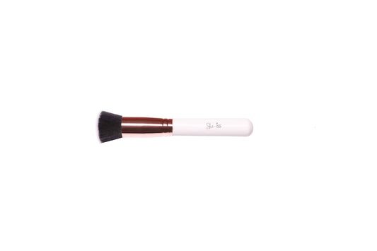 Flat kabuki brush